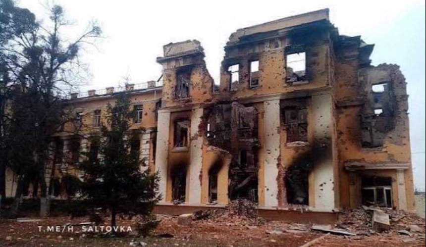 З початку війни окупанти розбомбили та обстріляли понад 280 навчальних закладів