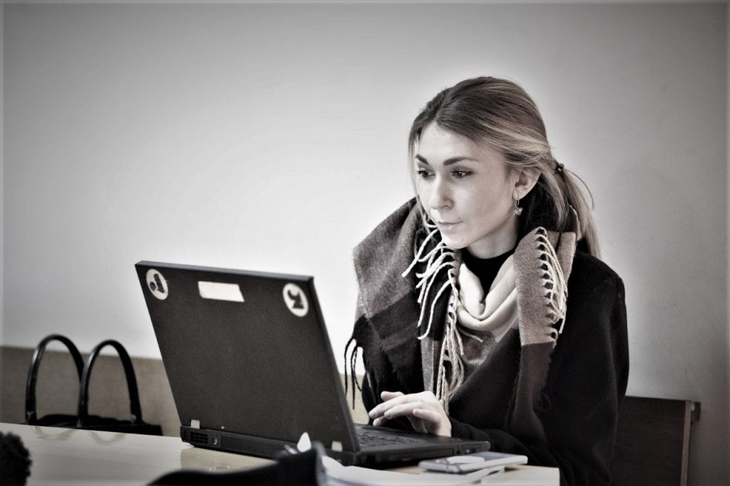 Окупанти звільнили з полону журналістку Вікторію Рощину