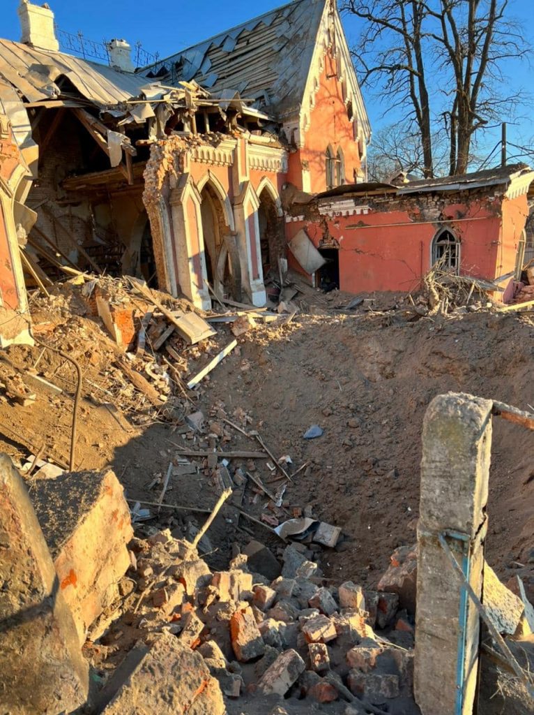 Окупанти пошкодили понад 200 об’єктів культурної спадщини