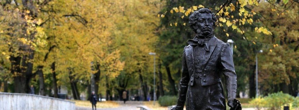 У Ризі демонтували пам’ятник Пушкіну