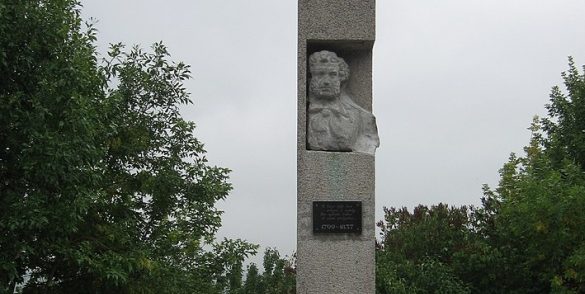 На Полтавщині демонтують пам’ятник Пушкіну
