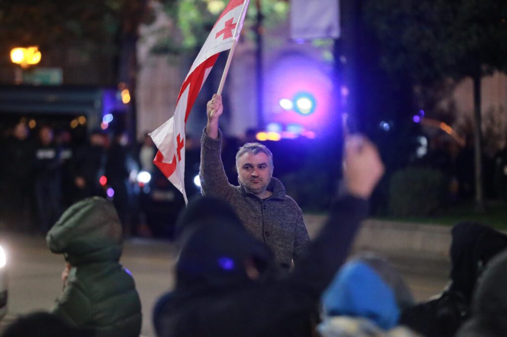 Міжнародна асоціація видавців вимагає звільнити затриманого картвельського колегу Звіада Кварацхелію