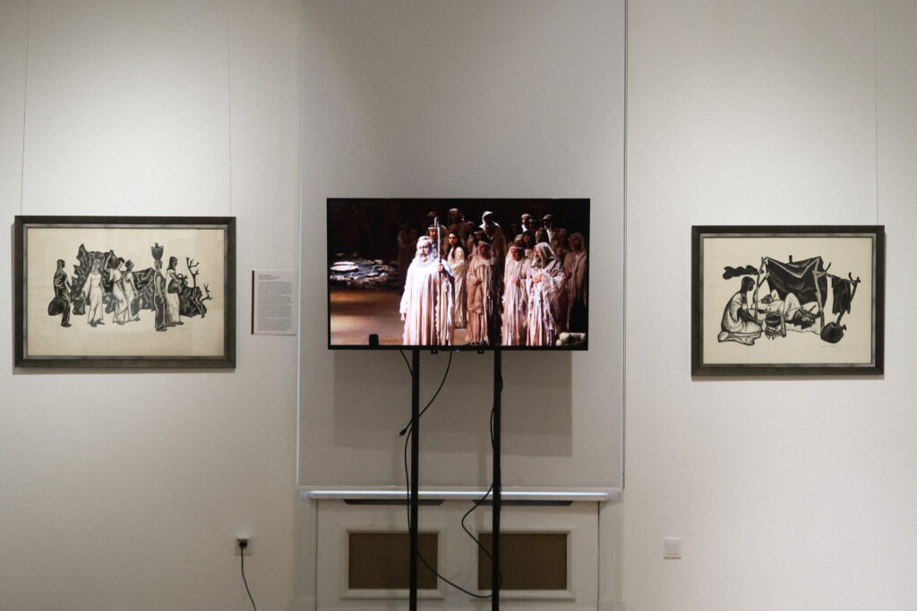 Відкрили фондову виставку, присвячену 120-літтю поеми «Мойсей» Франка