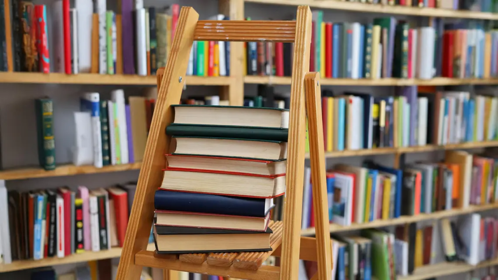 2 українські книжки — серед найкращих у 2025 за версією польського тижневика