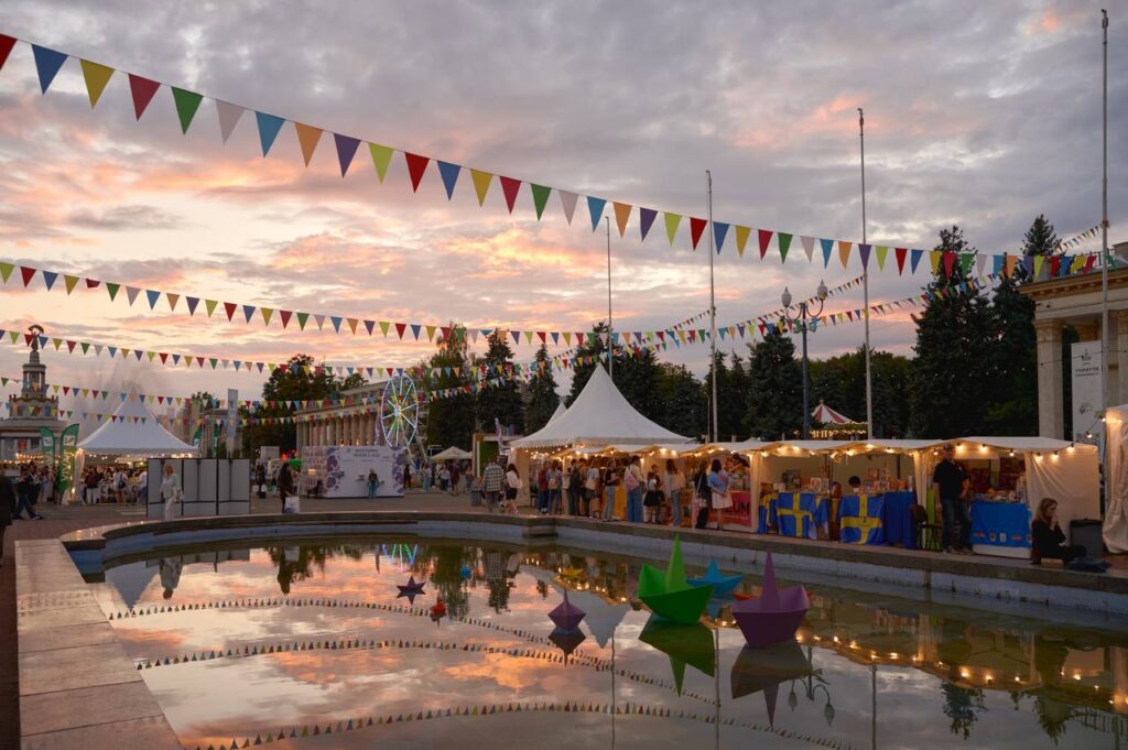 «Книжкова країна» тепер «Кольорова»: коли відбудеться весняний фестиваль?