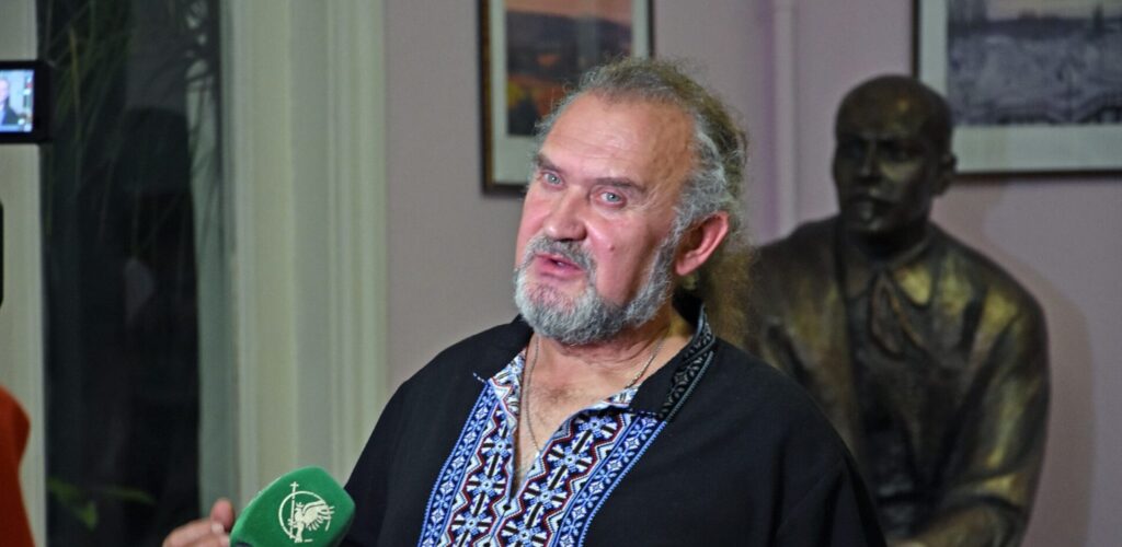 Казкар Сашко Лірник потребує допомоги на лікування