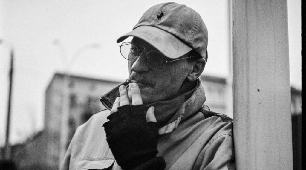 The Kyiv Independent збирає на протез для фотожурналіста Георгія Іванченка