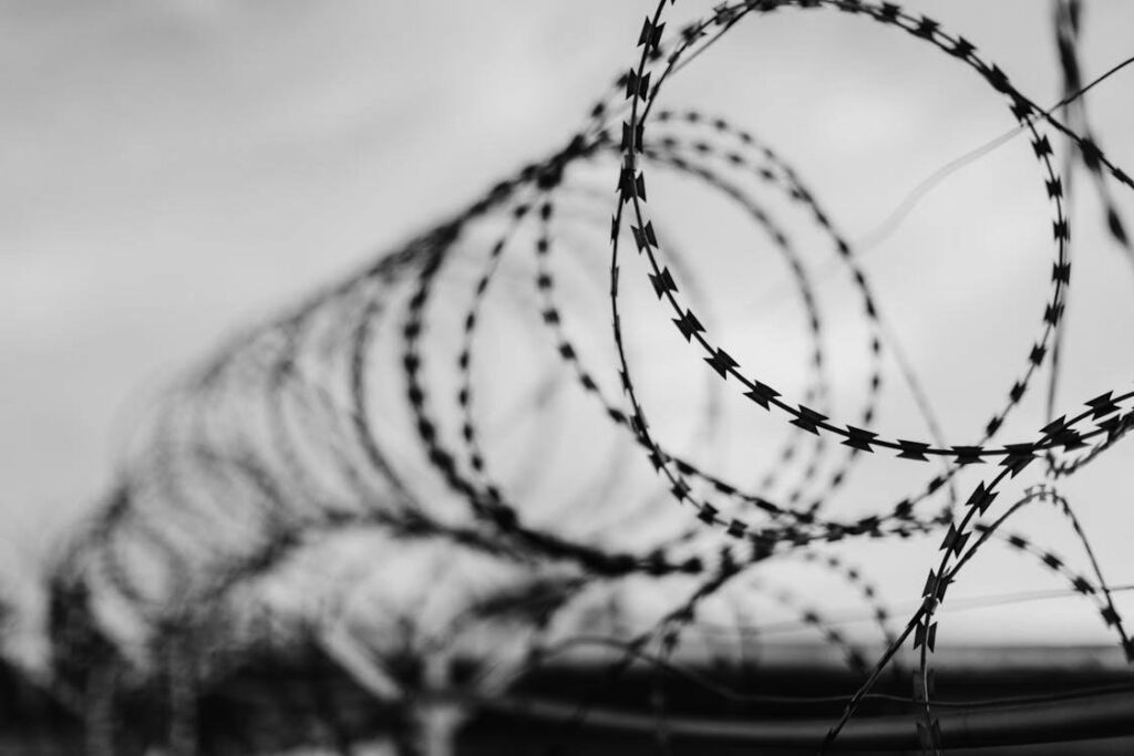 PEN International вимагає звільнити 26 українських журналістів з російського полону